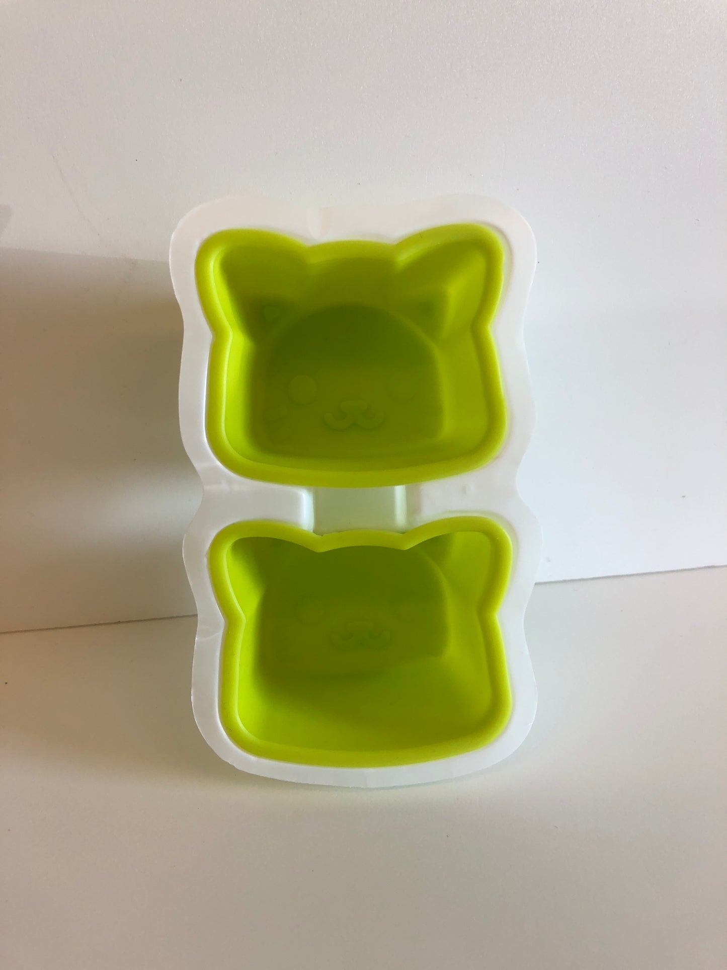 Silicon small cooking mould CAT Design GREEN