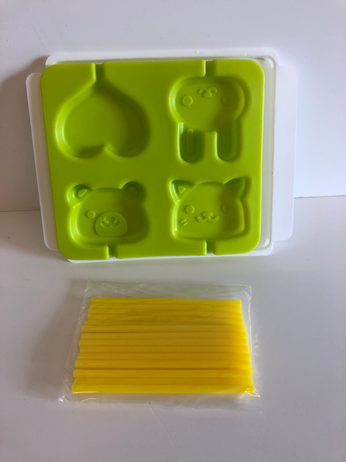 Silicon 3-in-1 animal candy lollipop mould GREEN